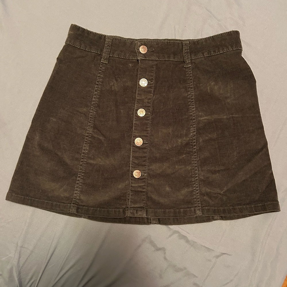 Women's Olive Green Button-Up Skirt